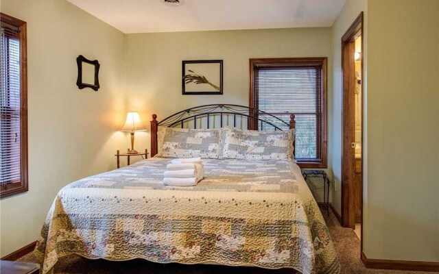 Annie's Smoky View by Jackson Mountain Rentals