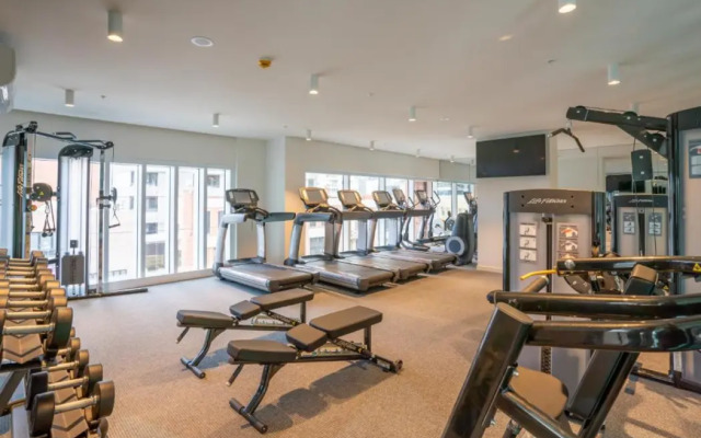 Lumina Suites