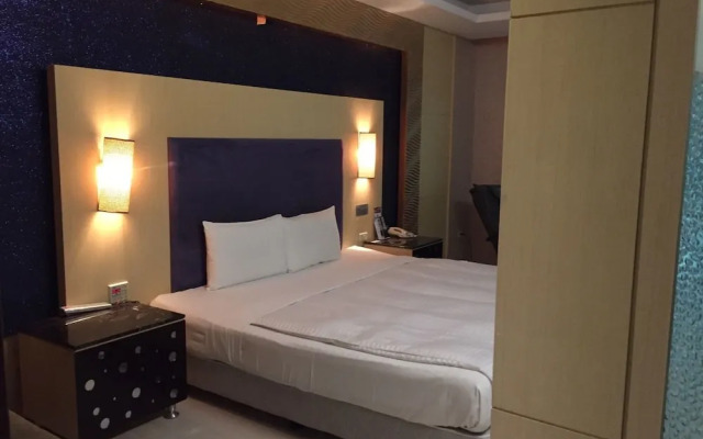 Chateau Motel & Spa - Qiaotou