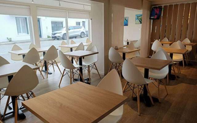 Brit Hotel Les Alizés