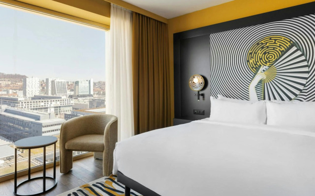 Renaissance Zürich Tower Hotel