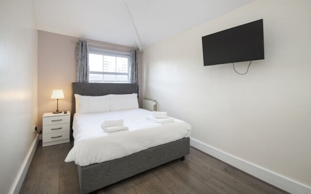 Citadel Apartments Aldgate