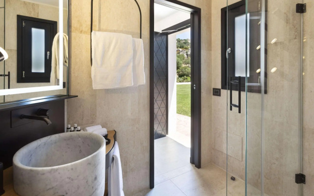 Sulia House Porto Rotondo, Curio Collection by Hilton