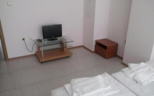 Aparthotel Grand Kamelia - Official Rental