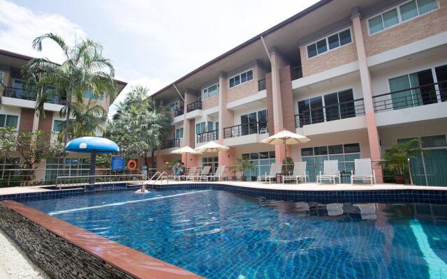 Wonderful Pool house at Kata