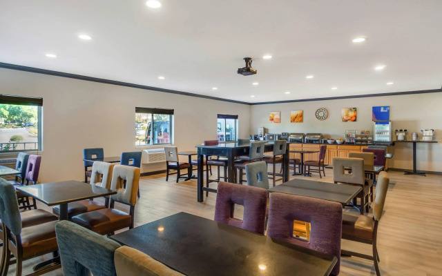 Comfort Inn Federal Way - Seattle