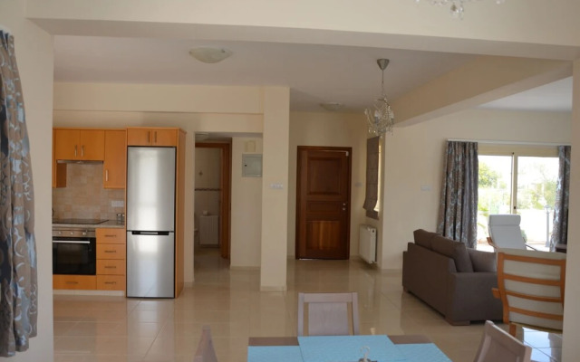 Anthorina Villa 17