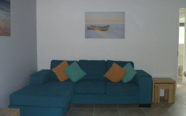 Chez Noosa Resort Motel