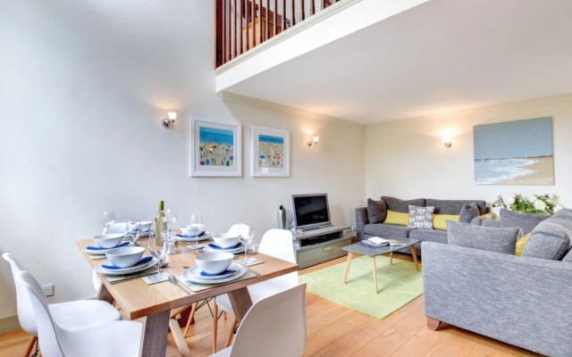 The Oaks Chillington