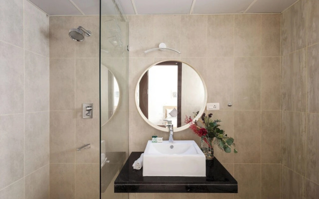The Ivy Apartment by Red Olive3bhkhitech City