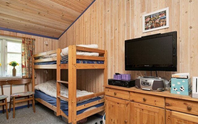 Plush Holiday Home in Storvorde With Roofed Terrace