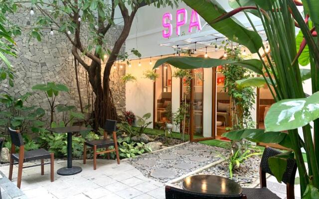 Danapearl Riverside Condotel