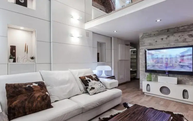 Design Loft In Milan