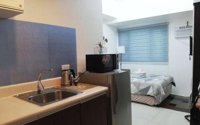 Cozy Condo Near US Embassy in Manila