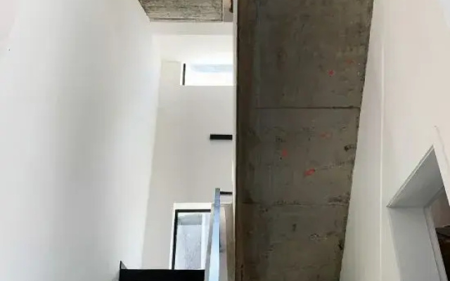 Yijian Hostel