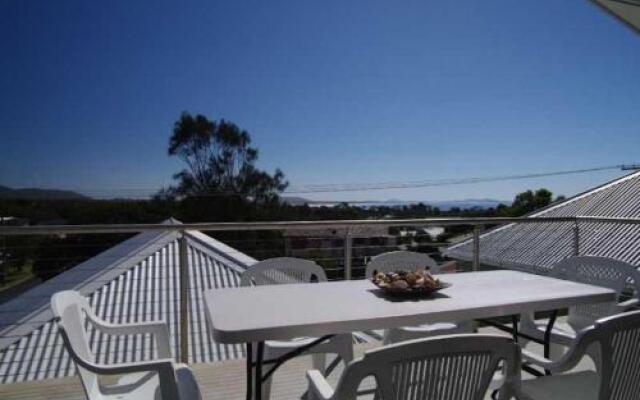 Hampstead, 32 Main Street