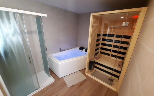 Apartments Hlapi with SPA