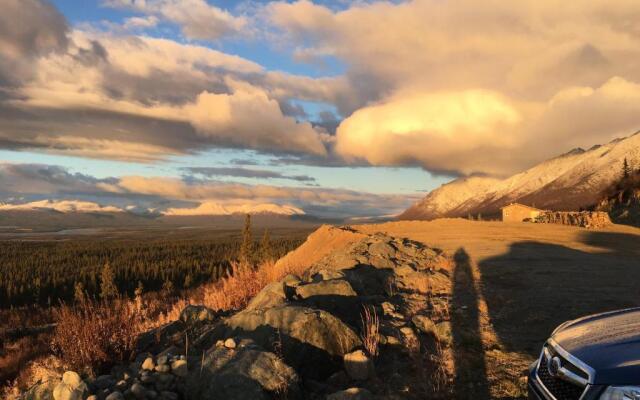 Alpine Creek Lodge