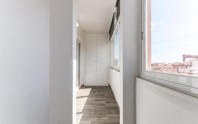 Vita Portucale | Almada Balcony