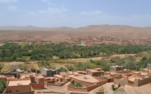 Hotel Restaurant Al Manader