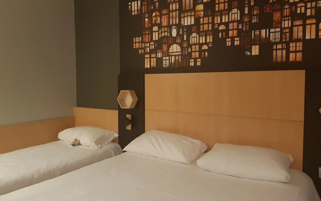 ibis Macon Sud Crêches