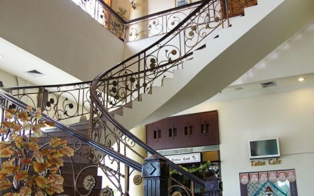 Grand Mentari Hotel