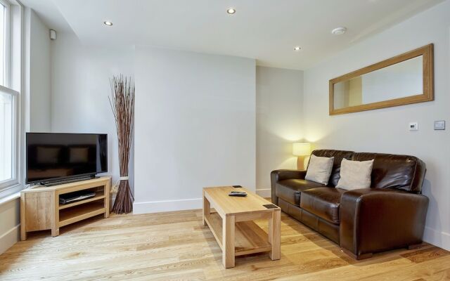 The Bank House By Esa