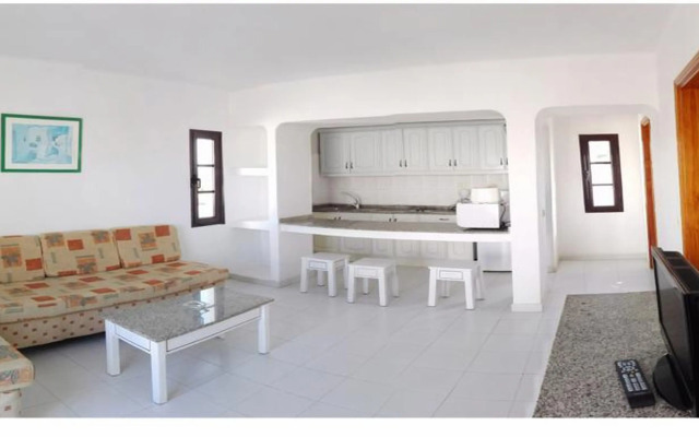 Apartamentos La Laguneta