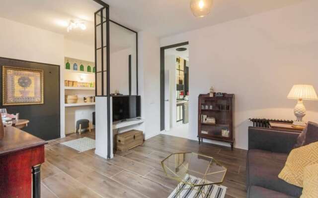 Bright & Compact One Bed Apartment in Malasaña