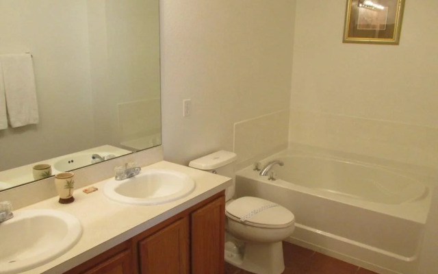 Windwood Bay-Mickey's Safari Adventure House