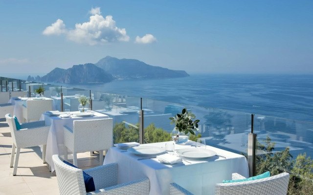 Relais Blu