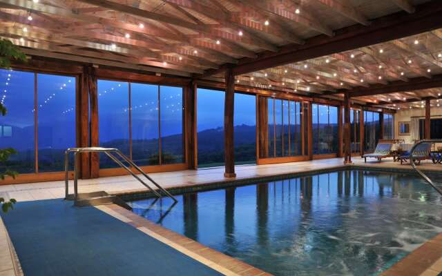 Coach House Hotel & Spa