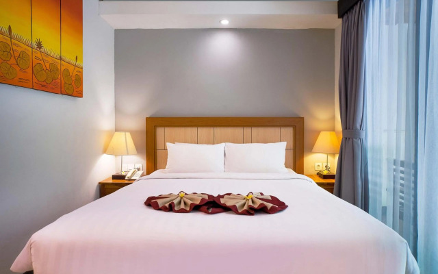 Royal Singosari Kuta