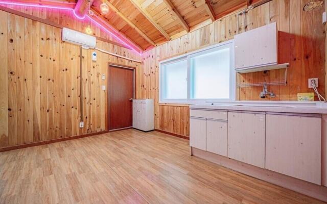 Sunny Hill Pension