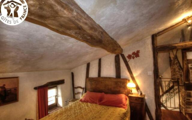 Gîte Chirassimont, 2 pièces, 4 personnes - FR-1-496-137