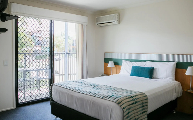 Noosa Lakes Resort