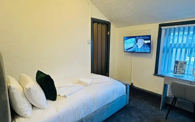 New valeron hotel