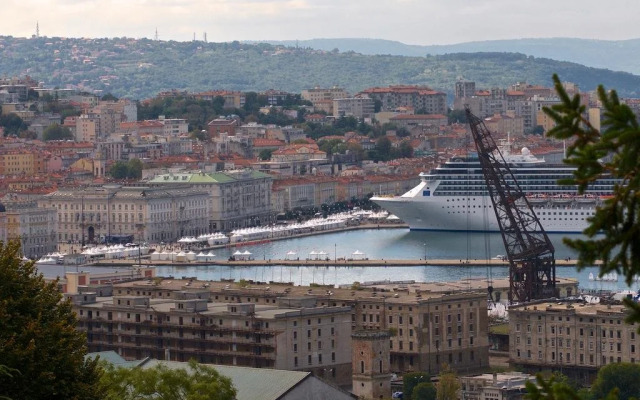 SeaTrieste House Rental