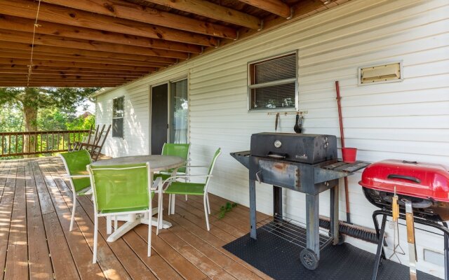 Lakefront Cottage