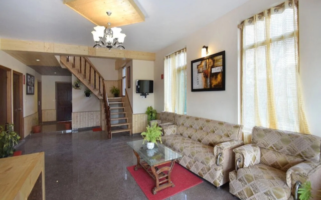 OYO 12275 Crown Hospitality