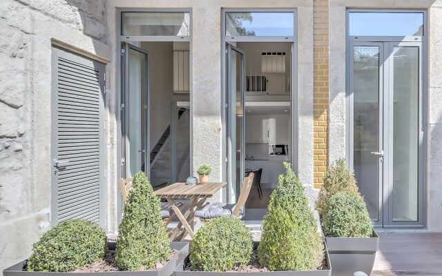 Отель UMA Santa Catarina - Pool & Fitness 