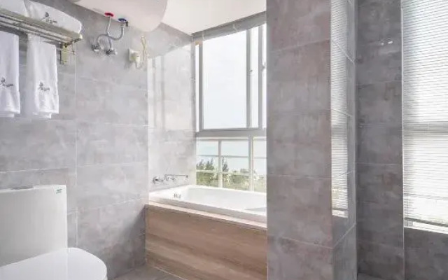 Kingreal Seaview Resort Sanya