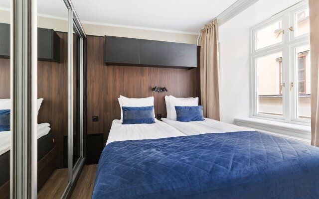 At Old Town Aparthotel