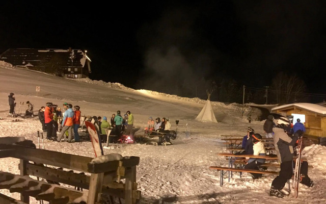 Hollhouse - Bed & Breakfast