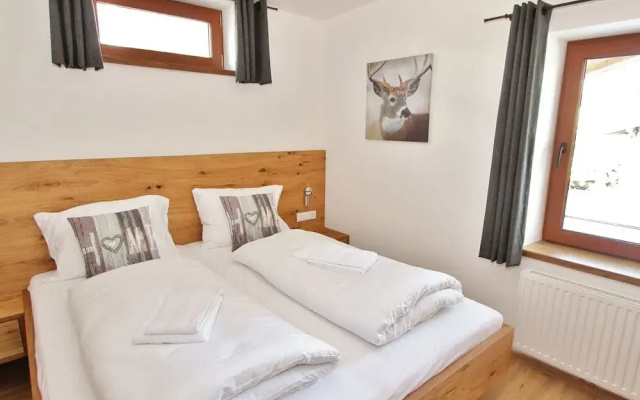 Luxury Chalet near Ski Area in Zell am See