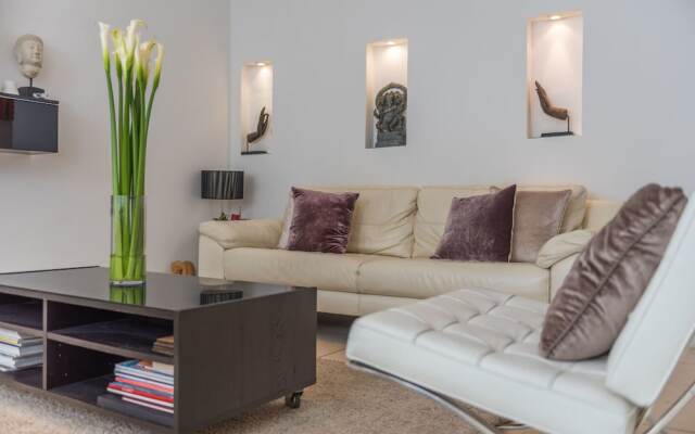 Luxurious West Kensington Home by Olympia London