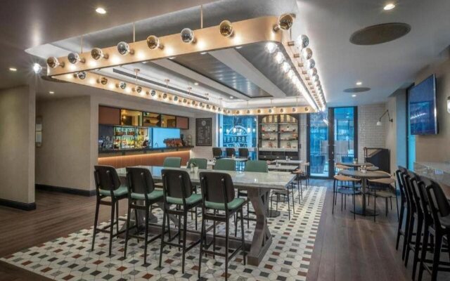 Clayton Hotel City of London