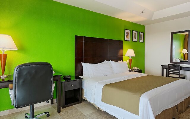 Holiday Inn Campeche, an IHG Hotel