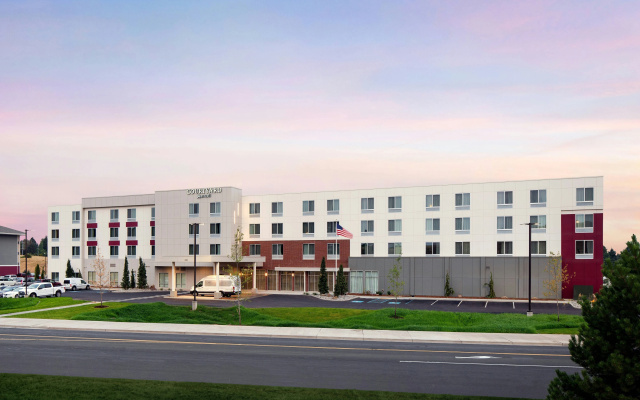 Courtyard by Marriott Pullman