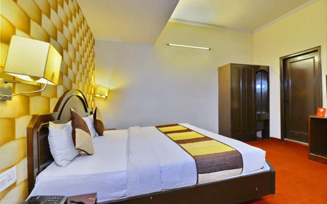 OYO 8412 Hotel Maharani Prime